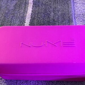 NuMe Hot Pink Styling Set